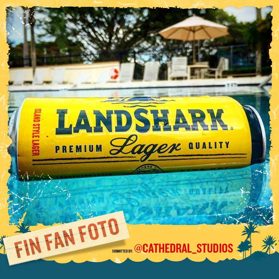 Landshark_FinFan02